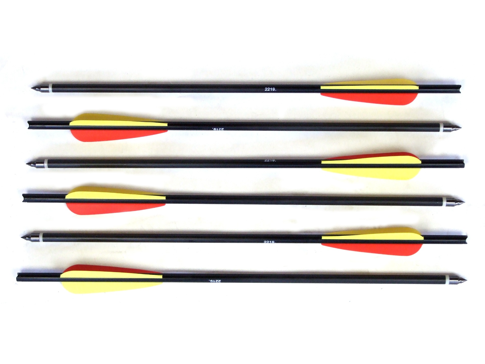10 x 16" crossbow bolt red 2018 vanes 2,6" by Ek Archery aluminium bolts 